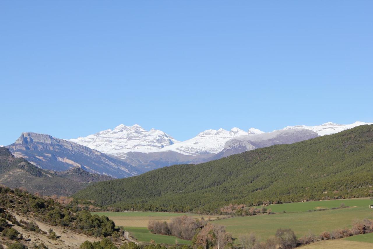 Preciosas Vistas A La Montana, Luminoso Y Acogedor Appartement El Pueyo de Araguás Buitenkant foto