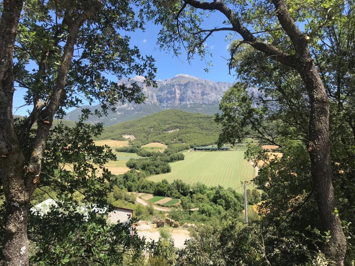 Preciosas Vistas A La Montana, Luminoso Y Acogedor Appartement El Pueyo de Araguás Buitenkant foto